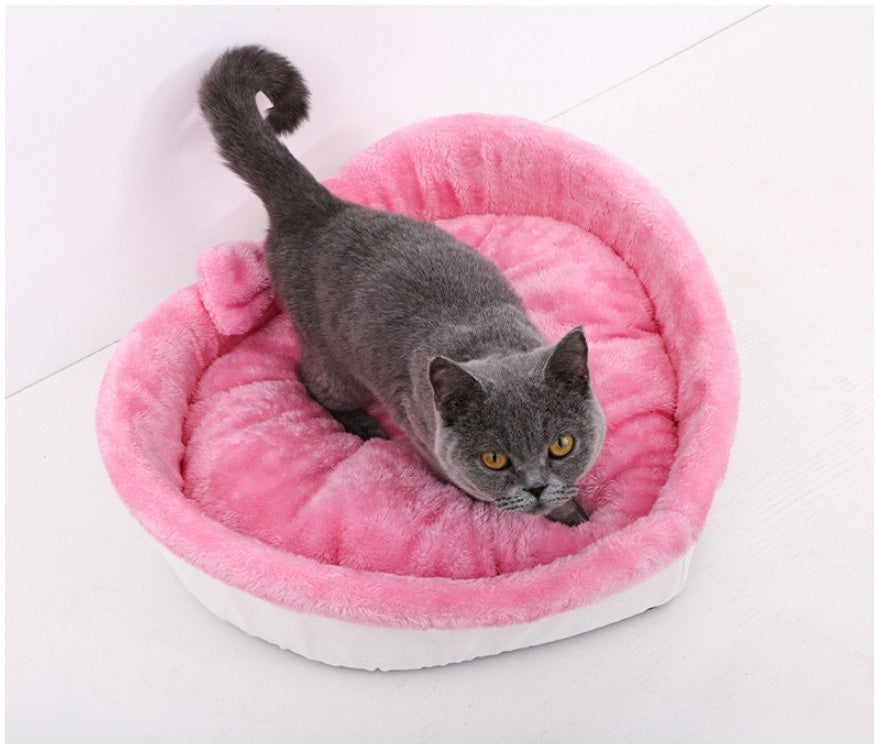 Heart Cozy Pet Bed