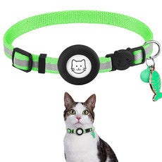 Safe & Sound Pet Tracker: Reflective Apple Airtag Collar with Anti-Loss Bell