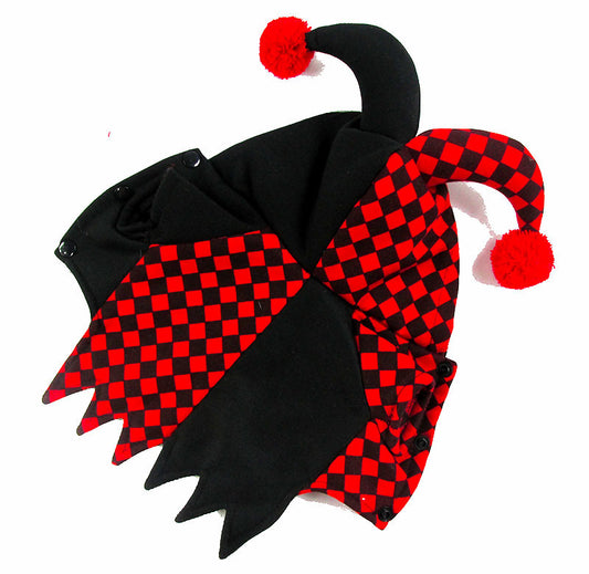 Spooktacular Jester: Hilarious Clown Costume for Pets