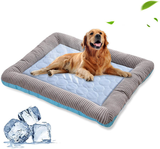 Chill Paws Deluxe: The Ultimate Comfort Cooling Pad for Pets